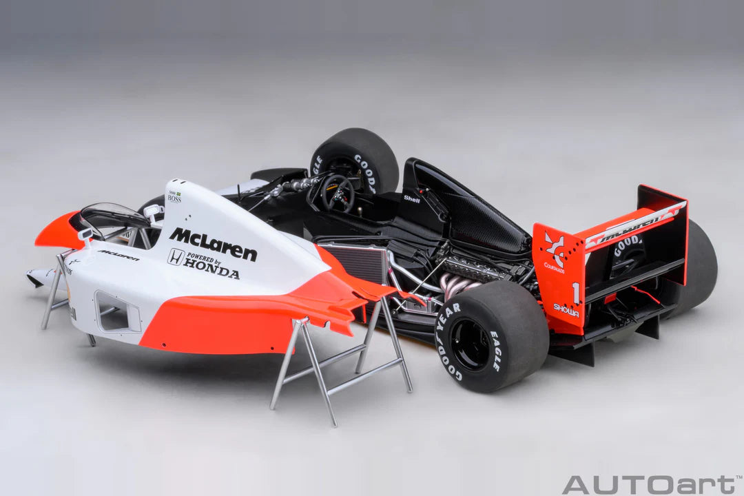 AutoArt-McLaren Honda MP4/6 1991 