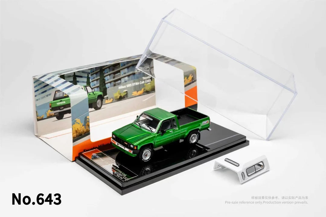 GCD 1:64 Toyota Hilux SR5 Xtra Cab 1985 Vert (LHD) – KS-087-643