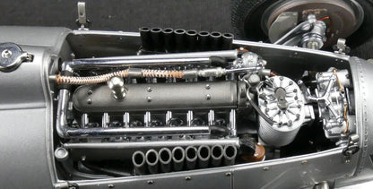 Auto Union Type C, 1936-1937 by CMC (Échelle-Scale 1:18)