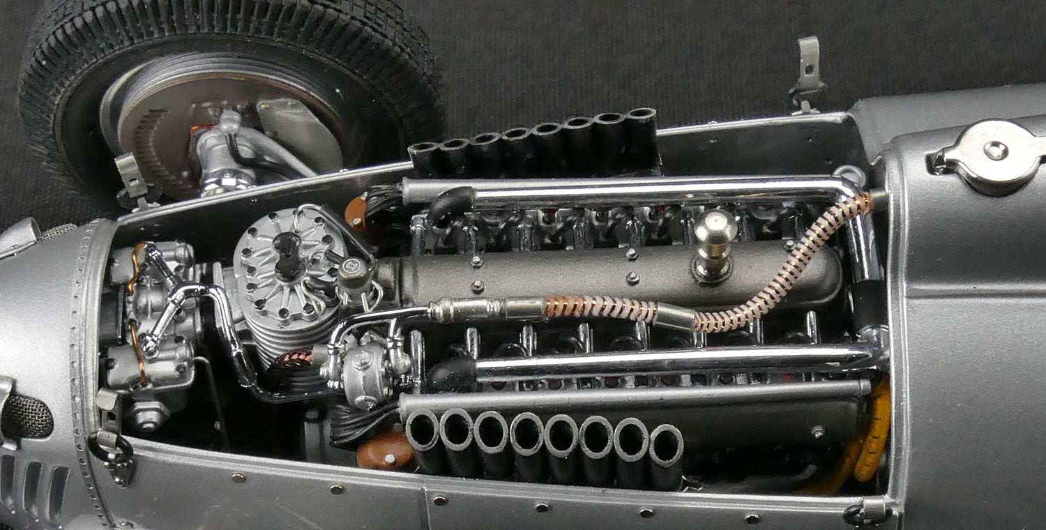Auto Union Type C, 1936-1937 by CMC (Échelle-Scale 1:18)