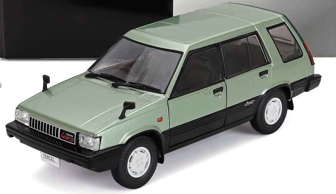 WhiteBox 1/24 - Toyota Tercel Sw Station Wagon 1982