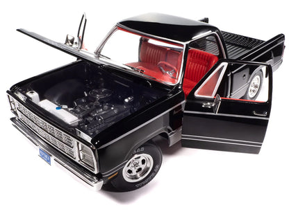 1979 Dodge Adventurer Sweptline (Noir/Black)