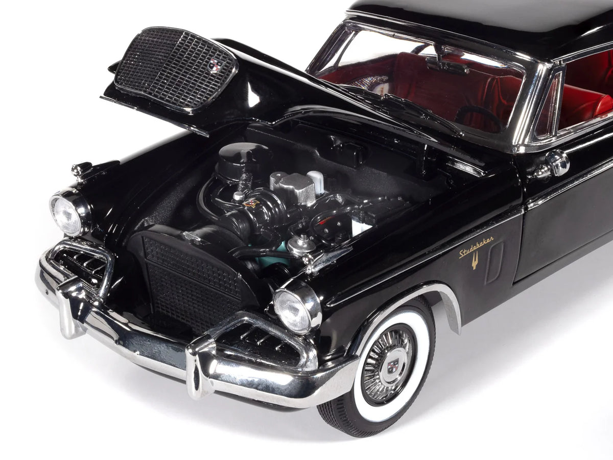 Auto World 1:18 1957 Studebaker Golden Hawk MCACN – AW327