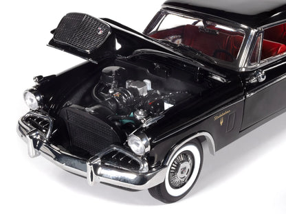 Auto World 1:18 1957 Studebaker Golden Hawk MCACN – AW327