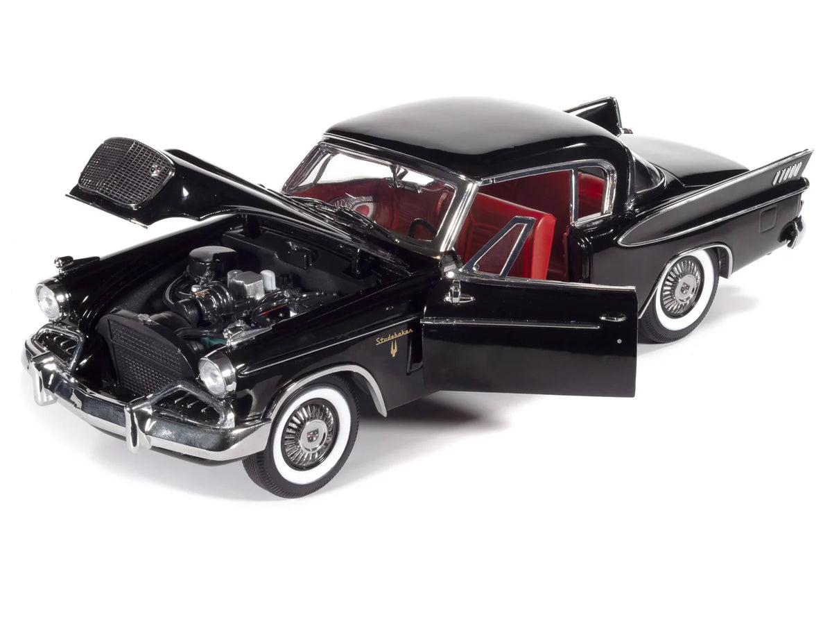 Auto World 1:18 1957 Studebaker Golden Hawk MCACN – AW327