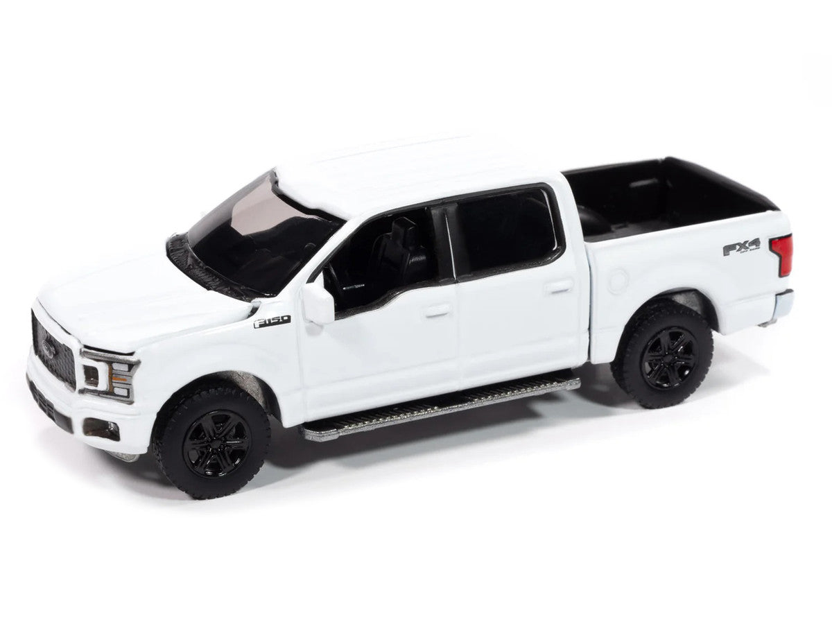 AUTO WORLD -2020 Ford F-150 FX4 (White)
