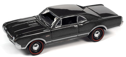 1967 Oldsmobile 442 in Antique Pewter