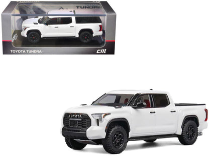 Toyota Tundra (White) CM64-Tundra-01