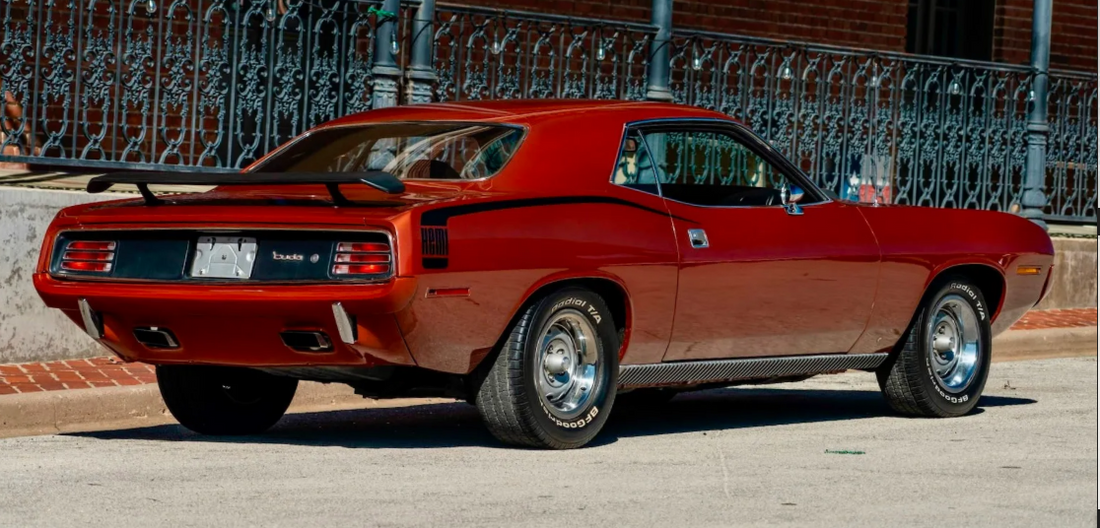(PRE-ORDER 2024) 1970 Cuda, 440-6 pack, Deep Burnt Orange  (Limitée à 199 unités-Limited to 199 units)