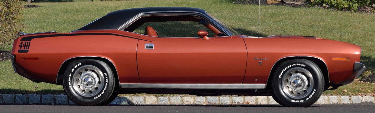 (PRE-ORDER 2024) 1970 Cuda, 440-6 pack, Black Vinyl Top, Deep Burnt Orange (Limitée à 96 unités-Limited to 96 units)