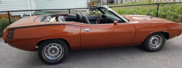 1970 Cuda, 440-6 pack, Convertible, Deep Burnt Orange (Limitée à 60 unités-Limited to 60 units)