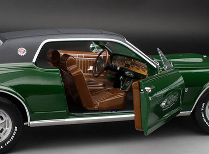 (PRE-ORDER HIVER/WINTER 2025) Mercury Cougar XR7G 1968