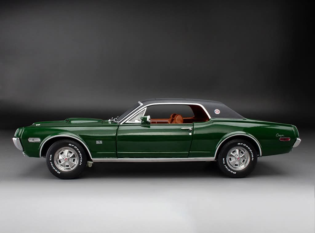 (PRE-ORDER HIVER/WINTER 2025) Mercury Cougar XR7G 1968