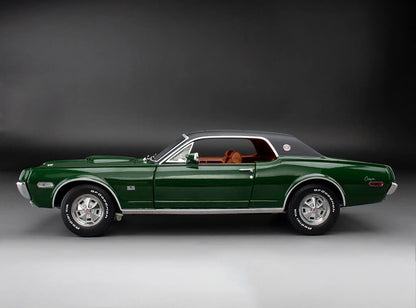 (PRE-ORDER HIVER/WINTER 2025) Mercury Cougar XR7G 1968