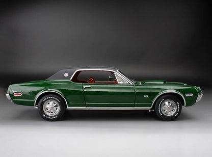 (PRE-ORDER HIVER/WINTER 2025) Mercury Cougar XR7G 1968