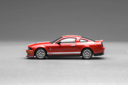 Motorhelix x Greenlight 1:64 Ford Mustang Shelby GT500 2007 rouge GL-1251005A