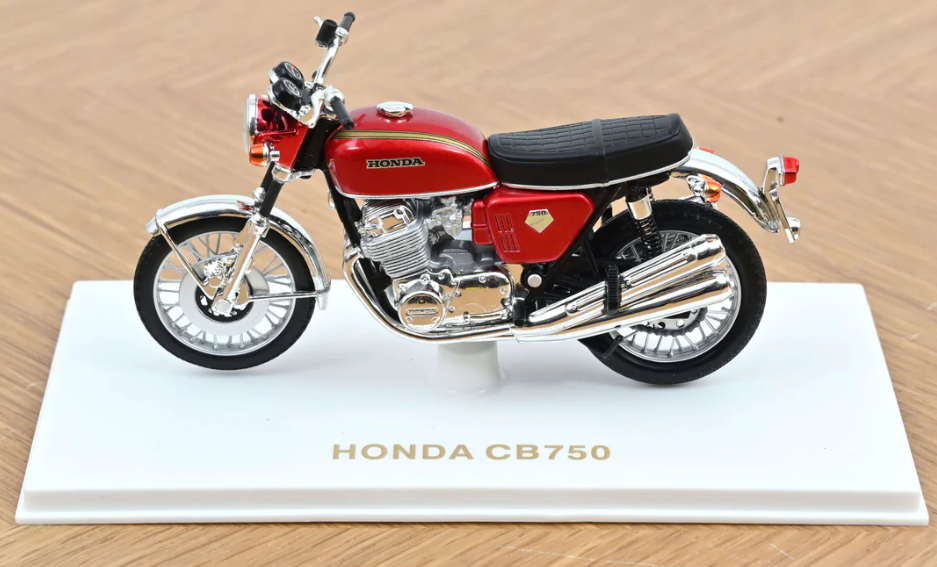 Honda CB750 1969 (Rouge-Red)