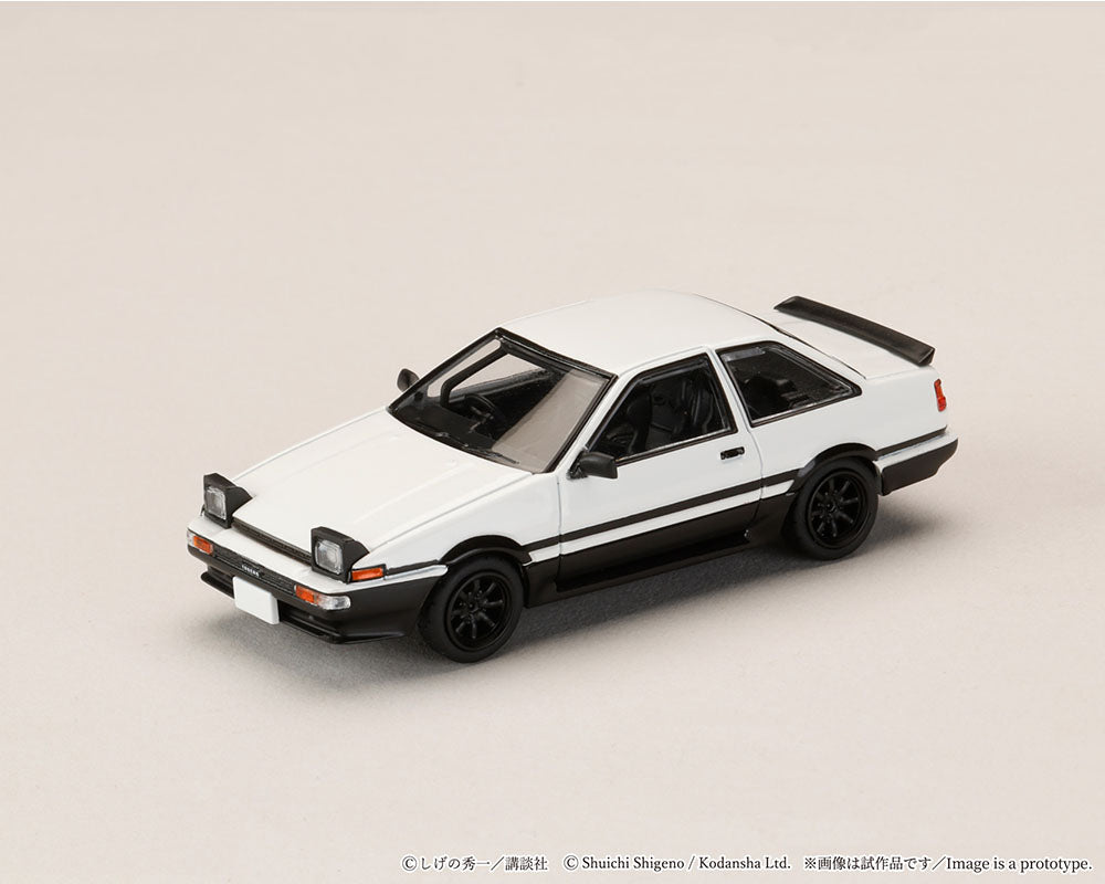 (PRE-ORDER 2026) Hobby Japan 1:64 Initial D Diorama Set Toyota Sprinter Trueno (AE86) 2-Door Shinji Inui VS Takumi Fujiwara – HJDMD013