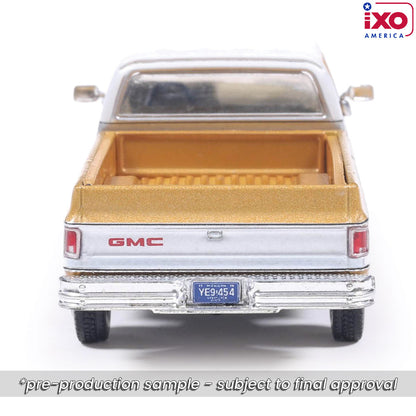 (PRE-0RDER 2026) 1975 GMC Sierra Classic - (Yuba Gold)