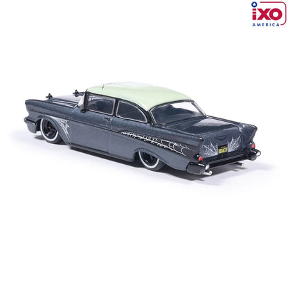 IXO America 1:64 1957 Chevrolet Bel Air Lowrider – Halloween – IA64040