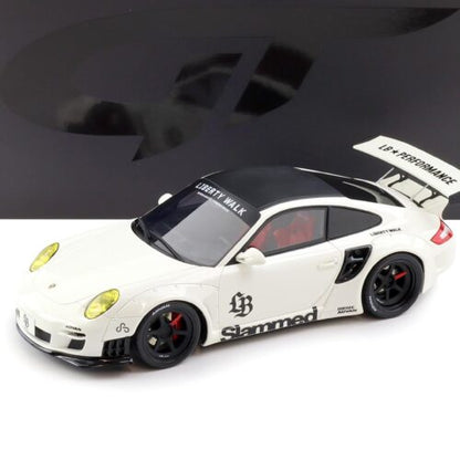 GT Spirit 1:18 Porsche 911 (997) Turbo LB-Works Liberty Walk – Blanc – GT958