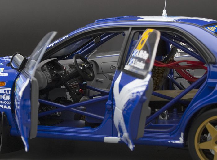 Subaru Impreza 555 – 