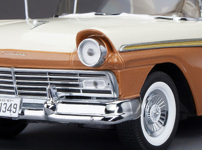 1957 Ford Fairlane 500 Skyliner – Bronze / Colonial White (SS1349)
