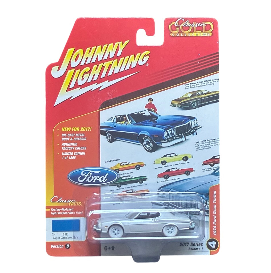 CHASE CAR – 1974 Ford Gran Torino – Classic Gold Release 1 Version C – Johnny Lightning 1:64 – JLCG003-1C-4-CHASE