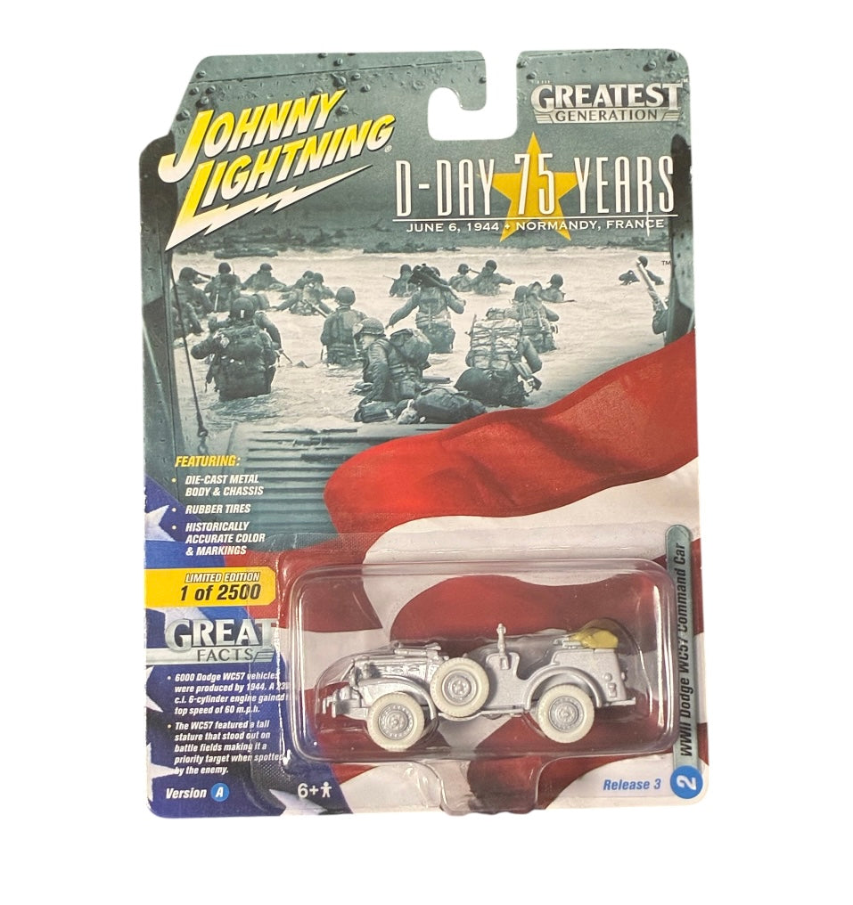 CHASE CAR – Johnny Lightning 1:64 Dodge WC57 Command Car WWII Greatest Generation D-Day 75 Years Release 3 Version A – JLML003-3B-2-CHASE