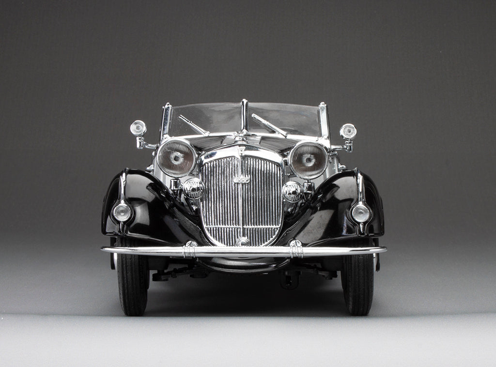 1939 Horch 855 Roadster - Black / Silver
