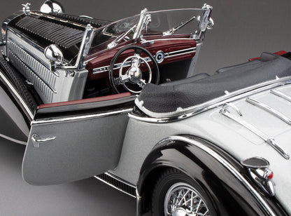 1939 Horch 855 Roadster - Black / Silver