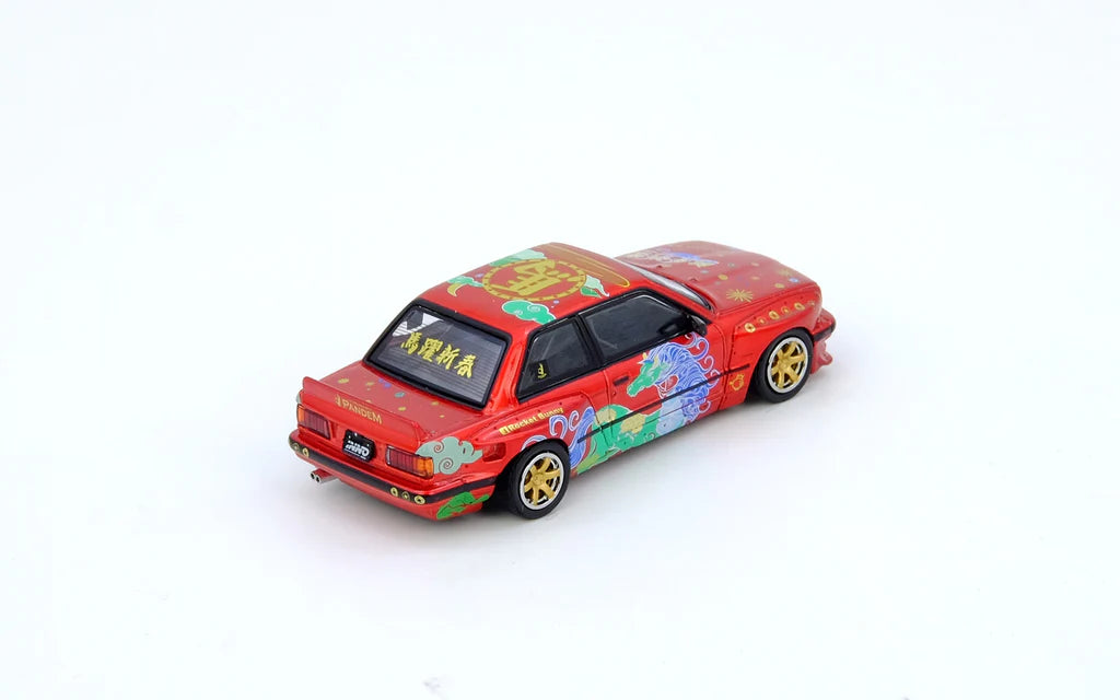 INNO64 1/64 -Pandem Rocket Bunny BMW E30 "The Year Of The Horse" - 2026 Limited Edition - IN64-E30P-CNY26 **Chase Inséré Aléatoirement****