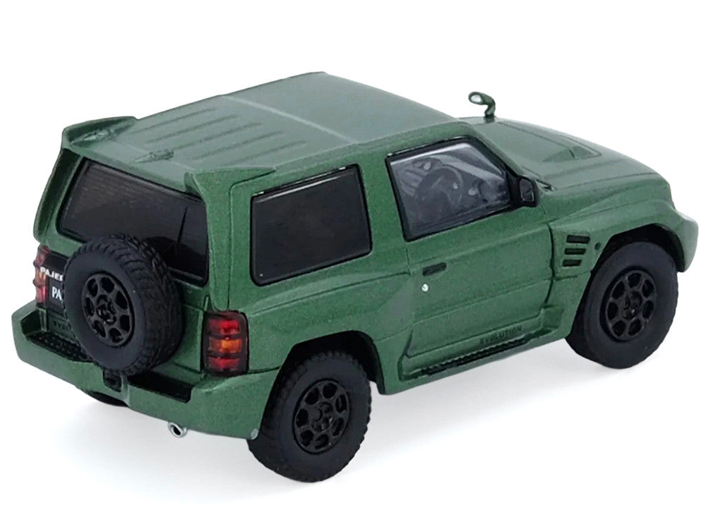 INNO64-MITSUBISHI PAJERO EVOLUTION Satin Green IN64-EVOP-SGRE