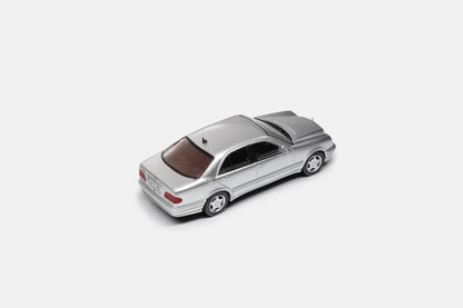 Maxwell Model 1:64-Mercedes-Benz e230 w210 Silver  MW640033