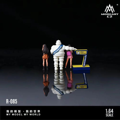 Ensemble de figurines pour photographie sur circuit – MoreArt 1:64 MO223085