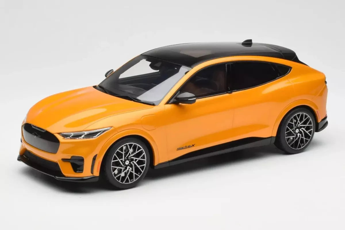 Ford Mustang Mach-E GT Performance Cyber Orange 2021