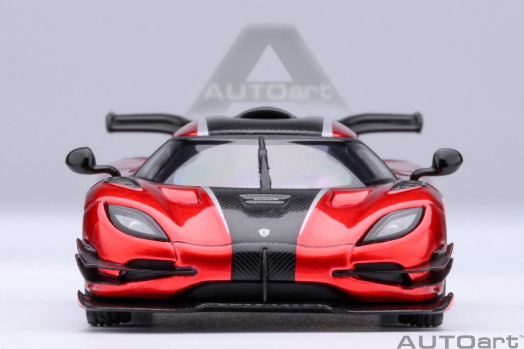 Koenigsegg One: 1 (Apple Red/Carbon) - Autoart 1/64