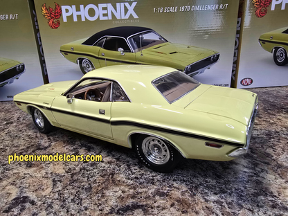 1970 Dodge Challenger DY2 Sunfire Yellow, Hard Top (Limitée à 54 unités-Limited to 54 units)
