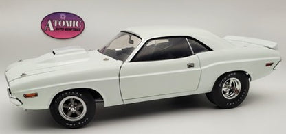 1971 Hemi Challenger Pro Stock, White (Limitée à 102 unités-Limited to 102 units)