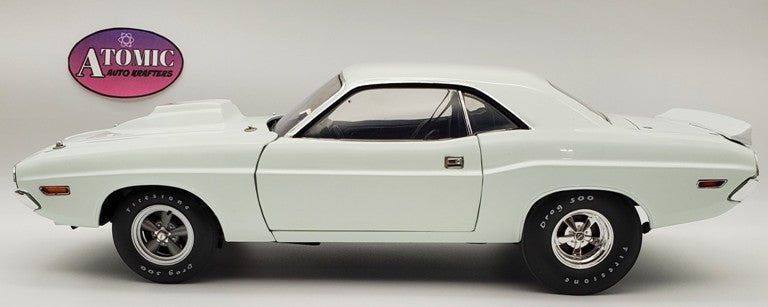 1971 Hemi Challenger Pro Stock, White (Limitée à 102 unités-Limited to 102 units)
