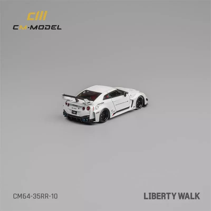 Nissan LBWK 35GT-RR (CM64-35RR-10)