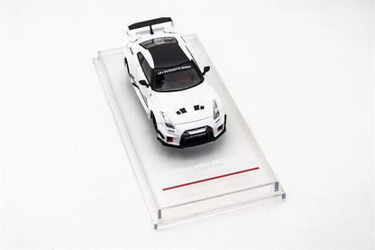 Nissan LBWK 35GT-RR (CM64-35RR-10)