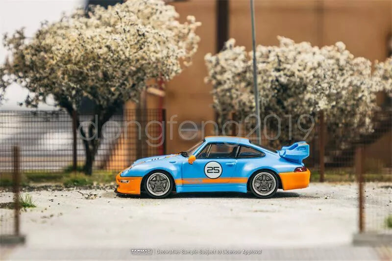 Porsche 993 Remastered By Gunther Werks (Blue &amp; Orange)