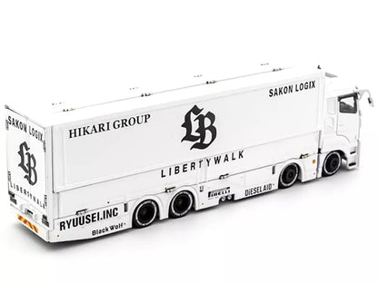 LBWK-Trucks Mitsubishi Fuso Super Great Transporter Sakon Logix