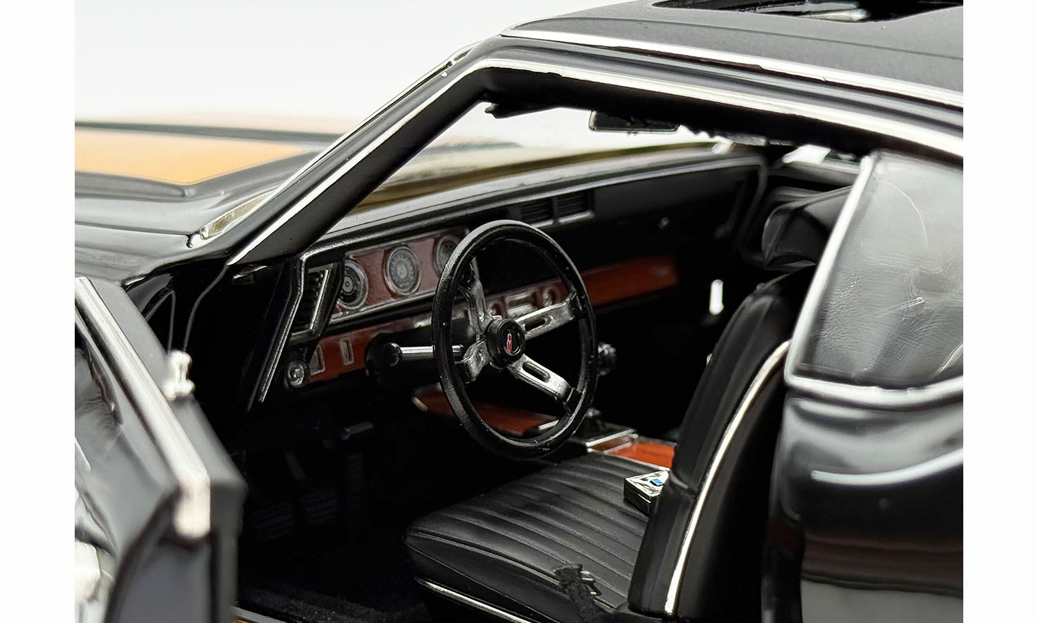 1970 Oldsmobile Cutlass SX - Hurst Edition - A1805630