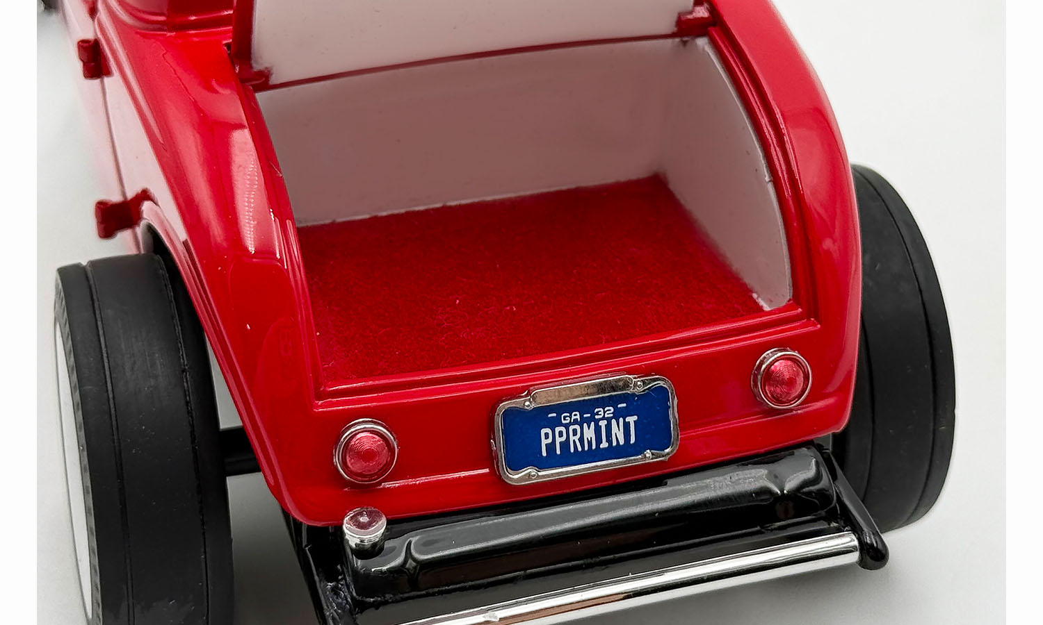 1932 Ford 3 Window - Peppermint Twist
