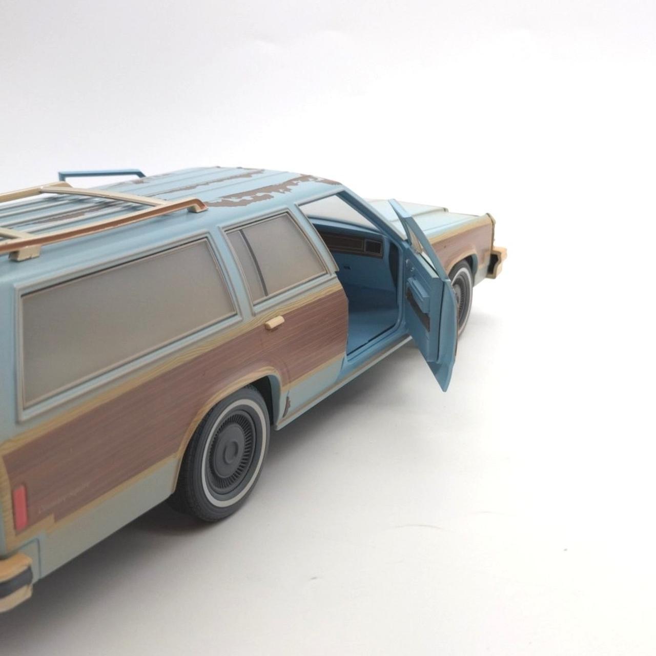 Ford LTD Country Squire 1980 "Terminator 2: Judgment Day"