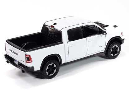 2019 Ram 1500 Rebel Crew Cab-(White)