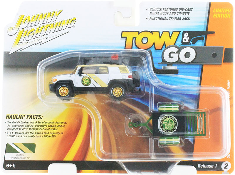 CHASE CAR 2014 Toyota FJ Cruiser with Small Open Trailer – Johnny Lightning (JLBT022-2-CHASE)