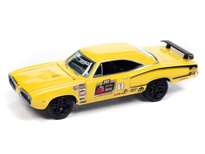 Johnny Lightning- 1970 Dodge Super Bee (Banana w/Optima Ultimate Street Car Race Graphics) JLSP389-B